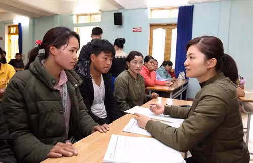 Xuất khẩu lao động đã và đang giúp nhiều thanh niên dân tộc thiểu số tỉnh Lào Cai thoát nghèo, vươn lên làm giàu. Ảnh: Hương Thu
