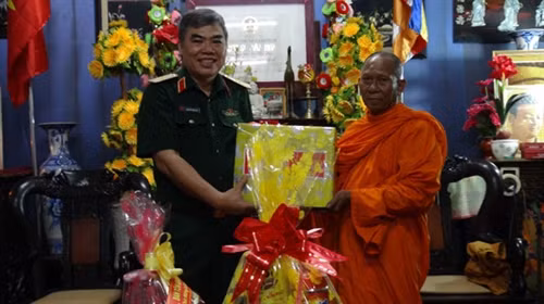 Đầm ấm mùa lễ Sene Dolta ở Trà Vinh ảnh 1
