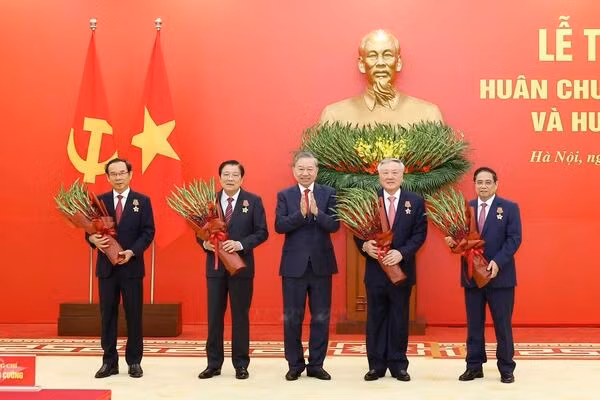 Thời sự 24h qua ảnh sáng 31/3/2026