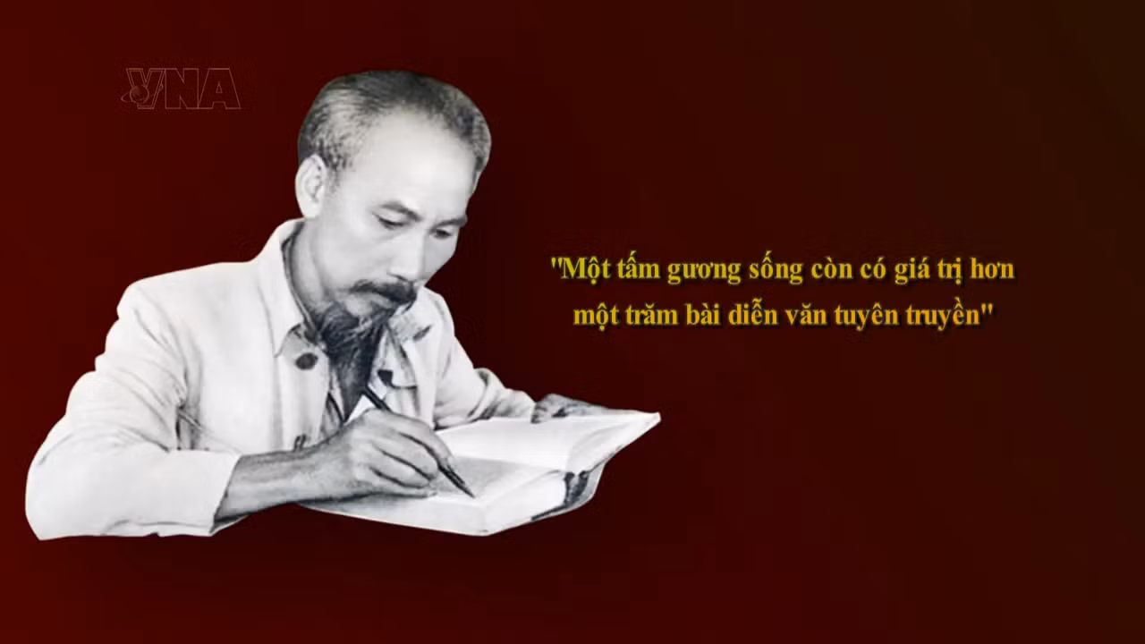 Học Bác mỗi ngày: Nêu gương để dẫn dắt, củng cố niềm tin và khơi dậy khát vọng cống hiến