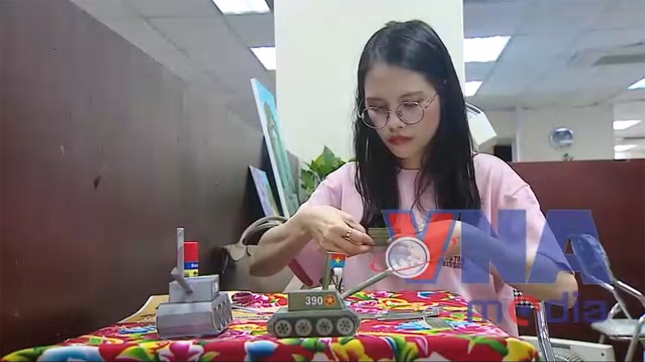 TTXVN ra mắt nhiều ấn phẩm đặc biệt kỉ niệm 50 năm thống nhất đất nước
