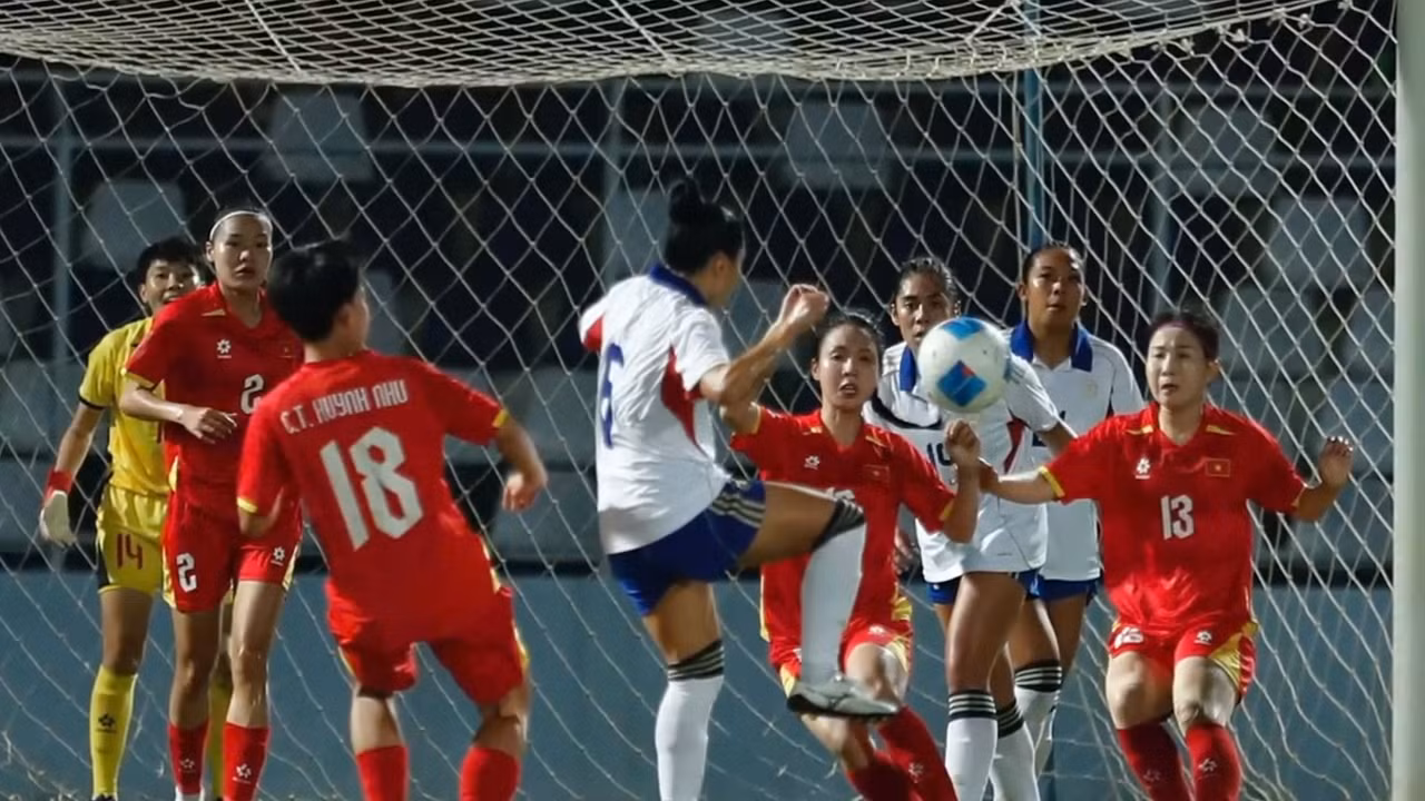 Nhật ký SEA Games 33 ngày 17/12: Đội tuyển nữ Việt Nam lỡ cơ hội 5 lần liên tiếp giành HCV