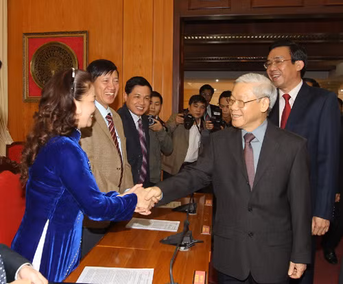 Tổng Bí thư Nguyễn Phú Trọng làm việc tại Phú Thọ, Vĩnh Phúc ảnh 1