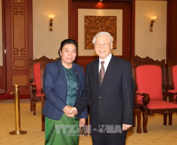 Tổng Bí thư tiếp Đoàn Đại biểu Ban Đối ngoại TƯ Đảng Nhân dân Cách mạng Lào ảnh 1