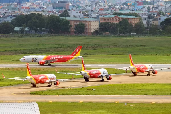 Vietjet đồng hành cùng Hoa hậu Đại Dương 2017 ảnh 1