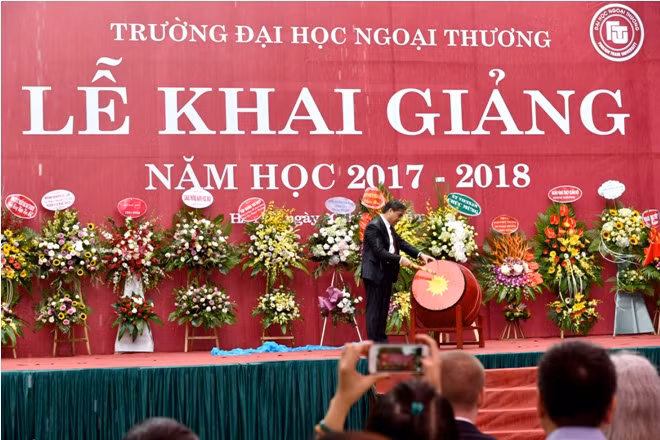 Các trường Đại học đồng loạt khai giảng năm học mới ảnh 3