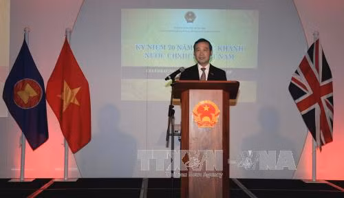 Anh muốn thúc đẩy hợp tác thương mại với Việt Nam sau Brexit ảnh 1