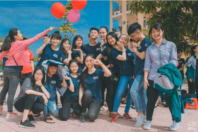 Chân trần, mặt mộc lên sân khấu, vẫn là ứng viên cho ngôi vị Hoa hậu Đại dương 2017 ảnh 6