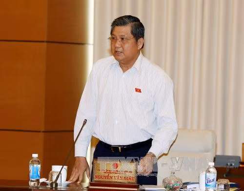 Tạo thuận lợi cho hoạt động vận chuyển người và hàng hóa qua biên giới ảnh 2
