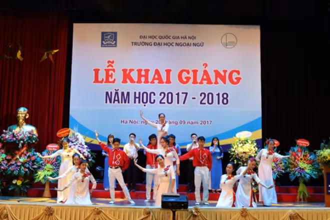 Các trường Đại học đồng loạt khai giảng năm học mới ảnh 5