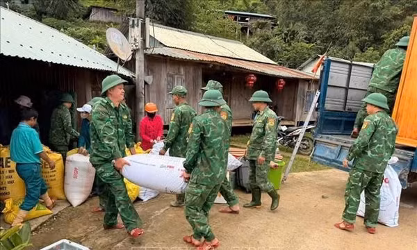 Đà Nẵng: Di dời khẩn cấp 40 hộ dân khỏi vùng nguy cơ sạt lở