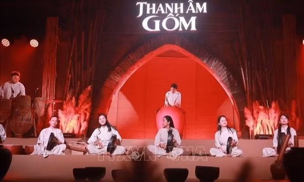 'Thanh âm Gốm' kể chuyện nghề gốm Bát Tràng