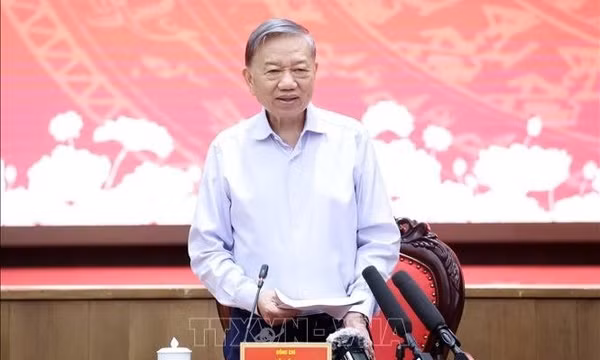 Thông qua dự thảo Báo cáo kết quả kiểm tra, giám sát đối với Ban Thường vụ Thành ủy Hà Nội