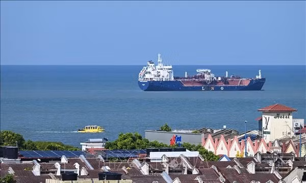 Trung Quốc mở hành lang mới để phá thế kìm kẹp của Mỹ