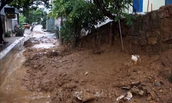 Mưa lớn gây sạt lở nhiều nơi ở Gia Lai