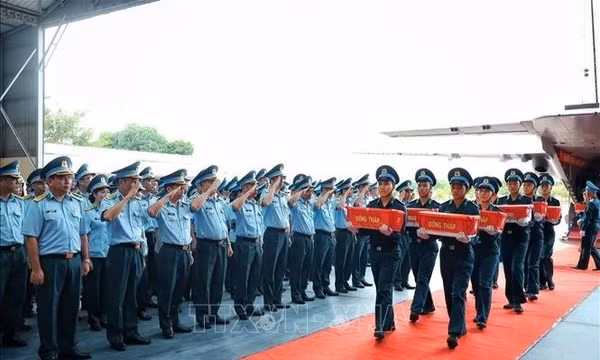 Hơn 15.000 mẫu hài cốt liệt sĩ từ Quân khu 9 được đưa ra Hà Nội giám định ADN