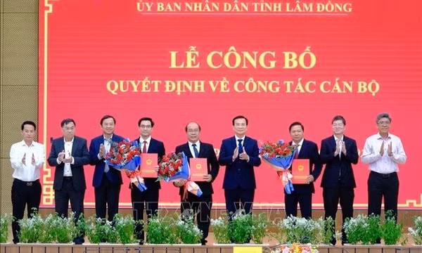 Lâm Đồng: Điều động, bổ nhiệm nhiều cán bộ lãnh đạo chủ chốt