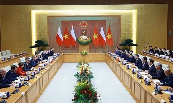 Thủ tướng Ba Lan kết thúc tốt đẹp chuyến thăm chính thức Việt Nam