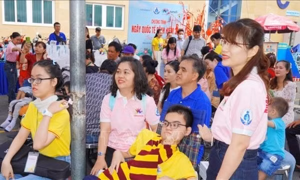 Người thắp hy vọng cho trẻ mắc bệnh hiếm
