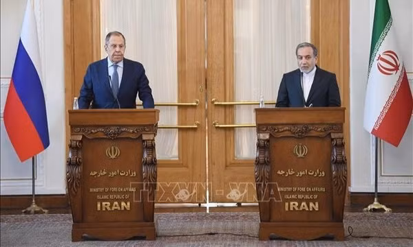 Nga, Iran thúc đẩy hợp tác chiến lược toàn diện