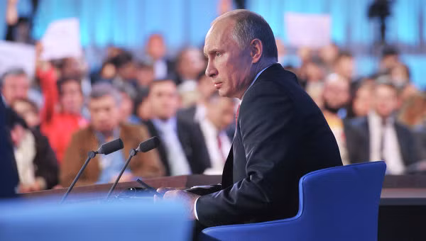 Nửa triệu người Nga muốn 'đối thoại trực tuyến' với ông Putin ảnh 1