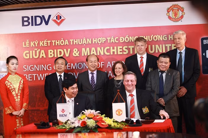 Manchester United có thể du đấu Việt Nam ảnh 2
