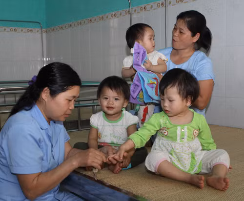 Cần chương trình hành động quốc gia cho trẻ bị bỏ rơi ảnh 1