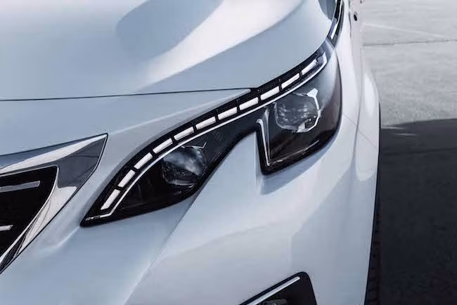 Peugeot cho ra mắt SUV 7 chỗ thế hệ mới 5008 có giá dưới 1,5 tỷ đồng ảnh 2