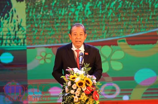 Vinh danh học sinh, sinh viên dân tộc thiểu số xuất sắc ảnh 1