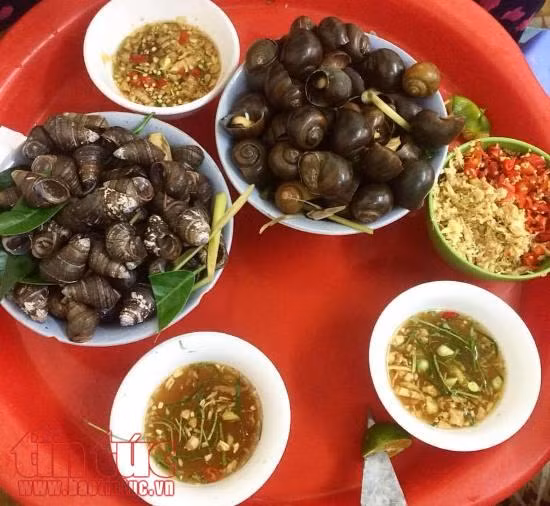 Khoái khẩu với món ốc luộc ngày đông ảnh 2