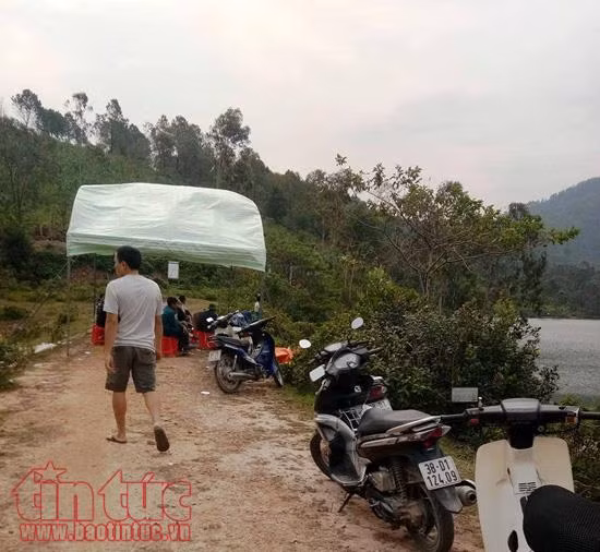 Đi thả lưới bắt cá, một người rơi xuống đập nước mất tích ảnh 2