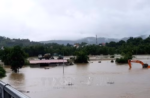 Nguy cơ xuất hiện lũ lớn ở Trung Bộ, không khí lạnh khô tràn xuống Bắc Bộ ảnh 1