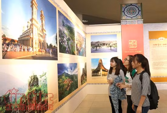 Khai mạc triển lãm ảnh ’Việt Nam tươi đẹp, Trung Quốc tươi đẹp’ ảnh 5