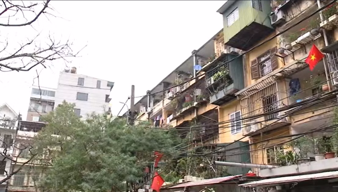 Hà Nội dự kiến xây lại 30 chung cư cũ thành hai tòa cao tầng 