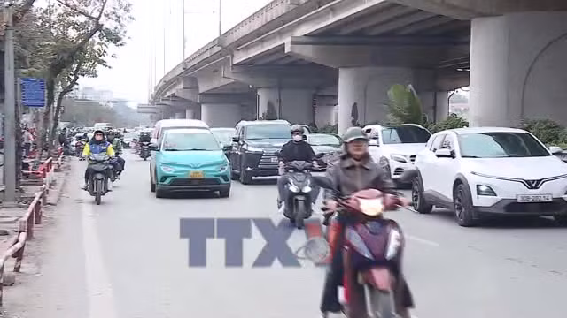 Cao điểm dịp nghỉ lễ: Tăng khách, tăng chuyến nhưng lợi nhuận giảm