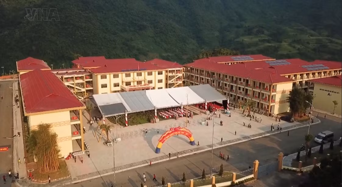 Học, thực hành theo Bác: Chăm lo để học sinh có môi trường học tập tốt hơn