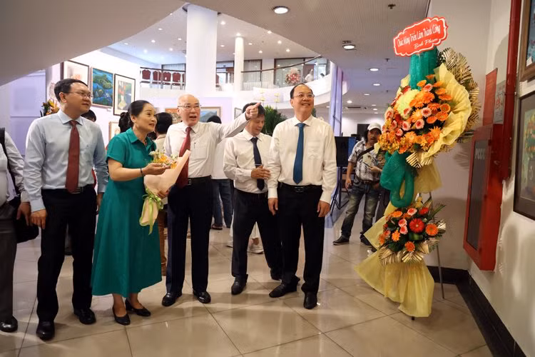 Chú thích ảnh