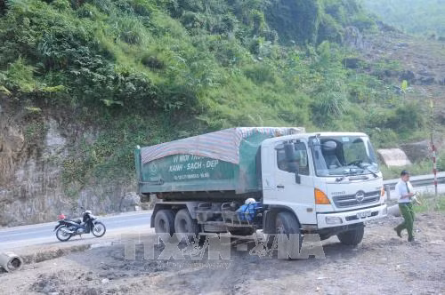 Khắc phục ô nhiễm tại các khu công nghiệp ảnh 2