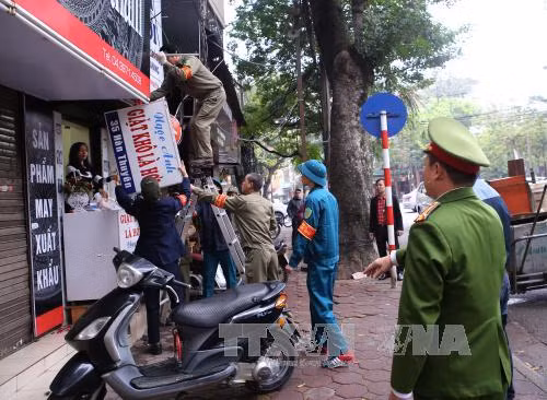 Hà Nội mở đợt kiểm tra trật tự đô thị, trật tự giao thông ảnh 1