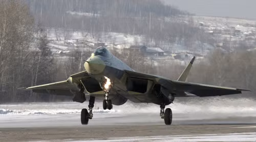 Sukhoi T-50, tương lai của Không quân Nga ảnh 1