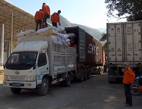 Rào cản phát triển thương mại biên giới ảnh 1