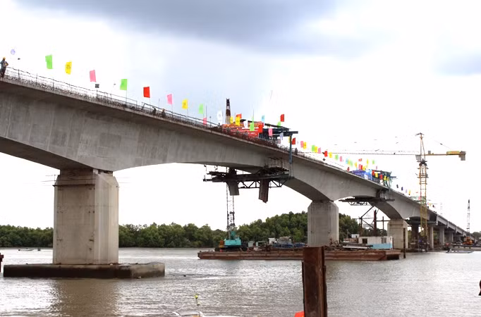 Khánh thành cầu Năm Căn (Cà Mau) ảnh 1