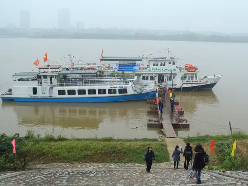 Trải nghiệm sông Hồng với những nhịp cầu ảnh 1