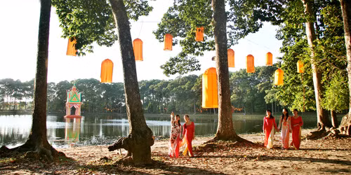 Thắng cảnh Ao Bà Om ảnh 3