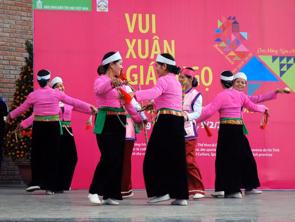 Tết đậm chất dân gian tại Bảo tàng Dân tộc học ảnh 2