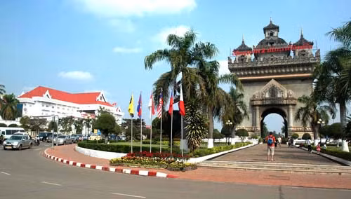 Du lịch Lào thành công ngoài mong đợi ảnh 1