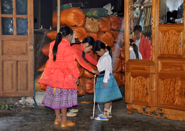 Đồng bào Mông rộn ràng Tết ảnh 7