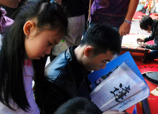 'Phố ông Đồ' ngày tết ảnh 5