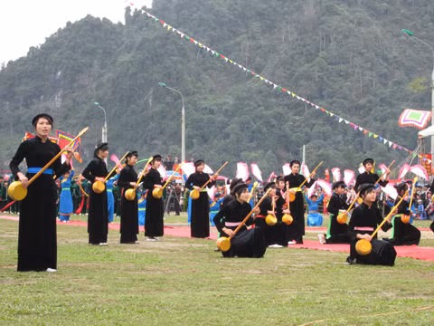 Tưng bừng lễ hội Lồng Tồng Hà Giang ảnh 1