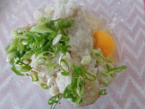 Món pizza bánh chưng ngon lạ, dễ ăn ảnh 2